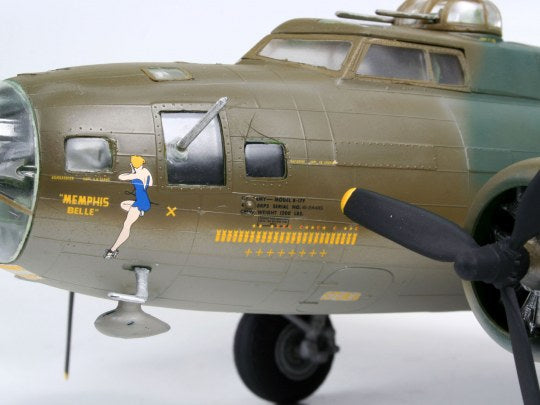 1/48 B17 F Memphis Belle - Hobby Sense