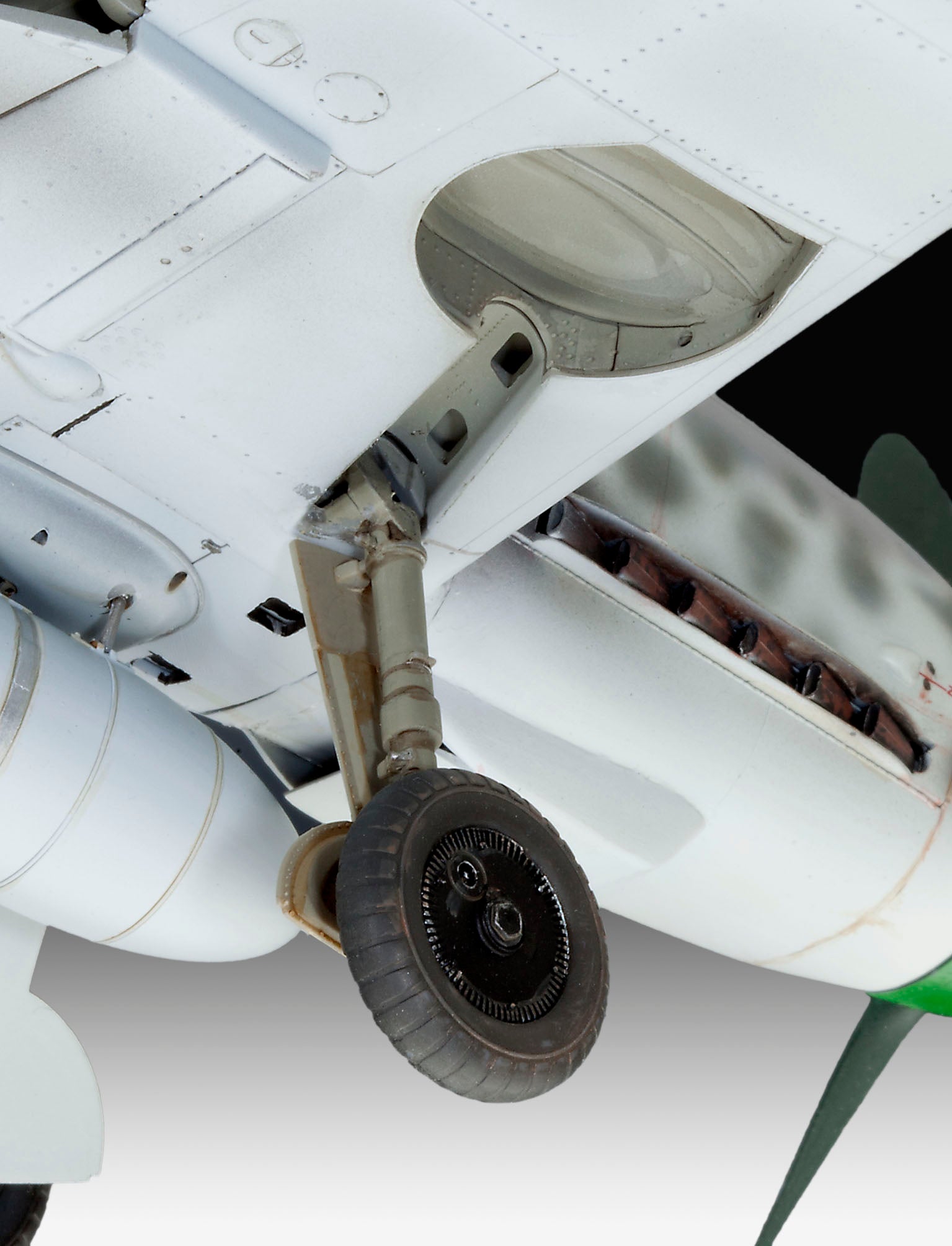 1/32 Messerschmitt Bf109 G6 Late & Early Version - Hobby Sense