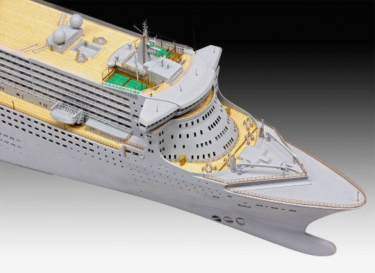 1/400 Queen Mary 2 Platinum Edition - Hobby Sense