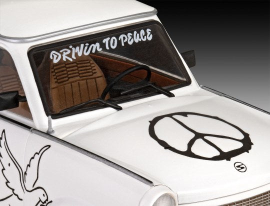 1/24 Trabant 601S "Builder's Choice" - Hobby Sense