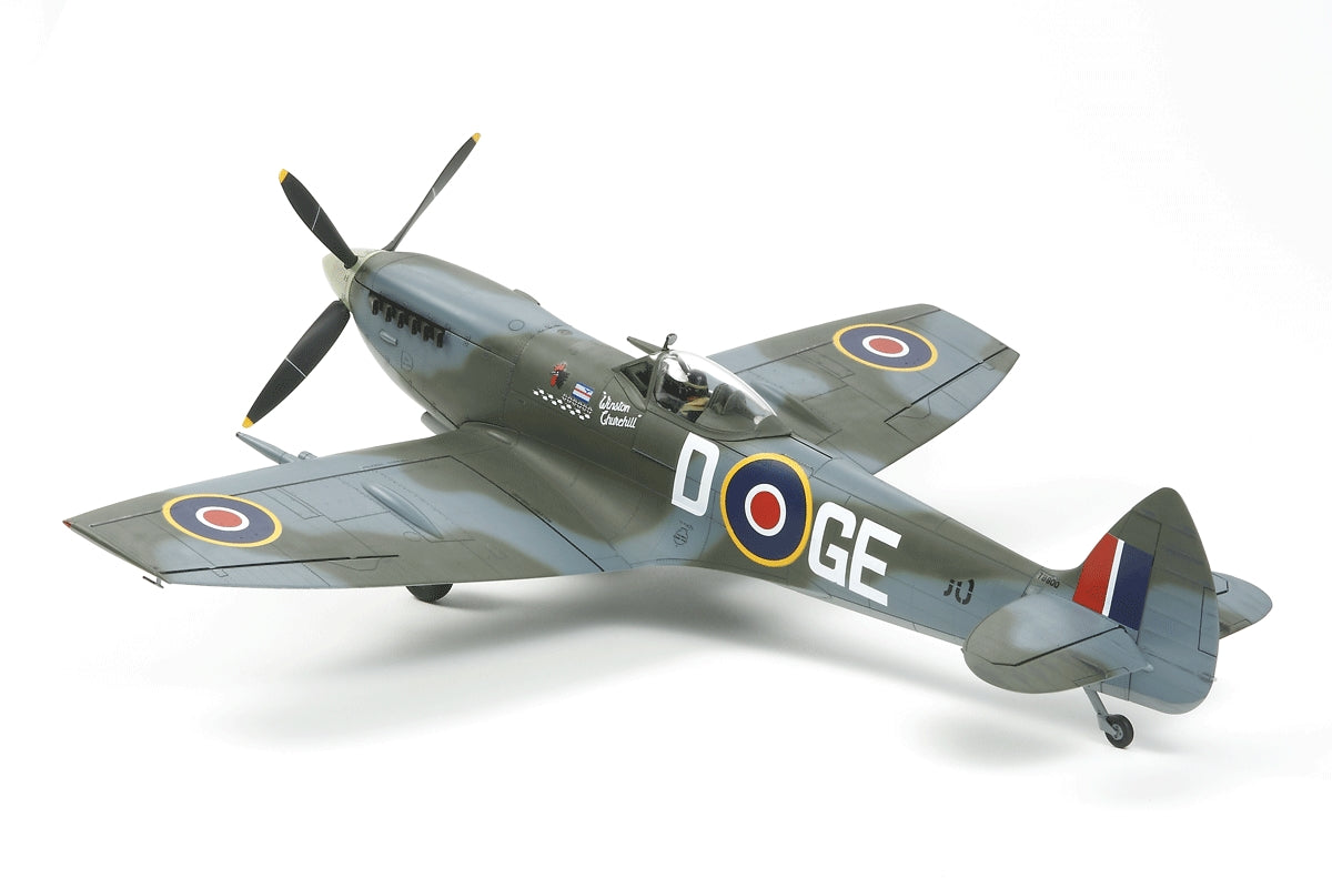 1/32 Supermarine Spirfire MK.XVIE - Hobby Sense