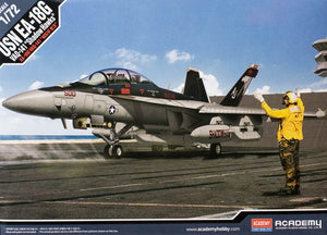 1/72 USN EA-18G VAQ-141 Shadow Hawks - Hobby Sense