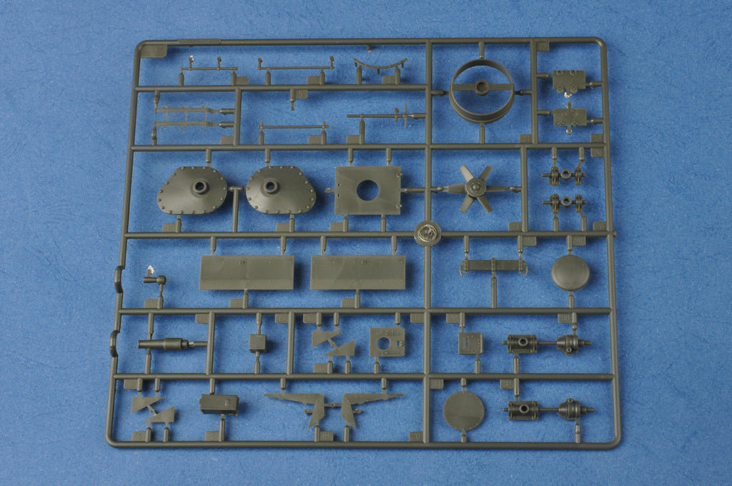 1/35 Soviet T35 Heavy Tank Early - Hobby Sense