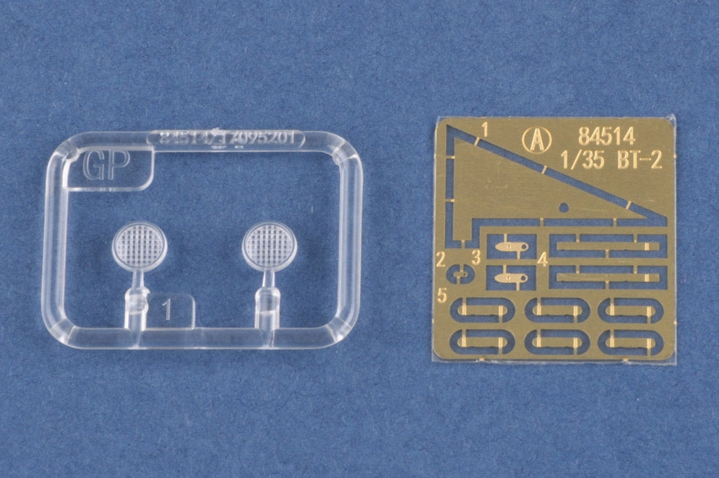 1/35 Soviet D38 Tank - Hobby Sense