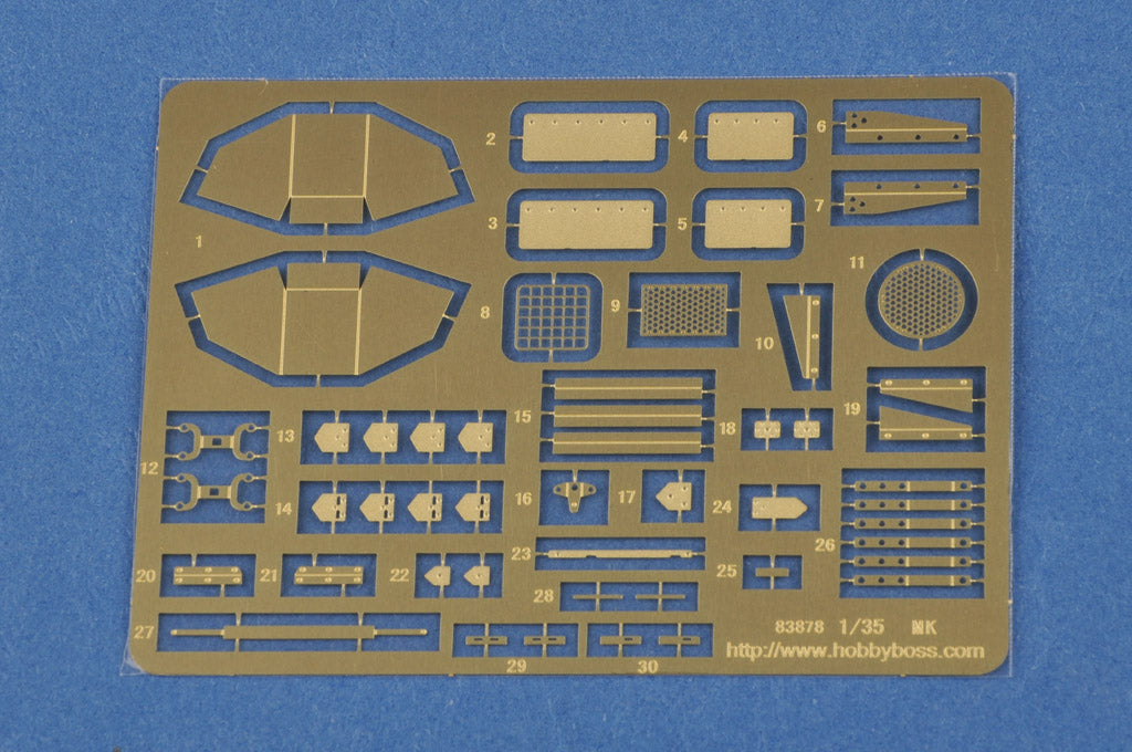 1/35 Vickers Medium Tank MK II** - Hobby Sense