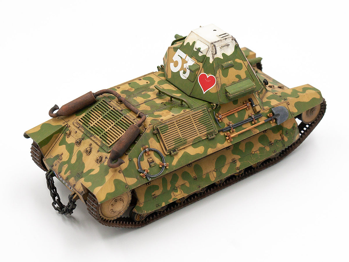 1/35 FCM 36 with French Tank Crew - Hobby Sense