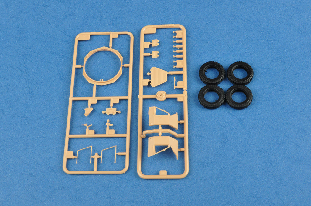 1/35 German Sd.Kfz.222 Leichter Panzerspahwagen (1st Series) - Hobby Sense