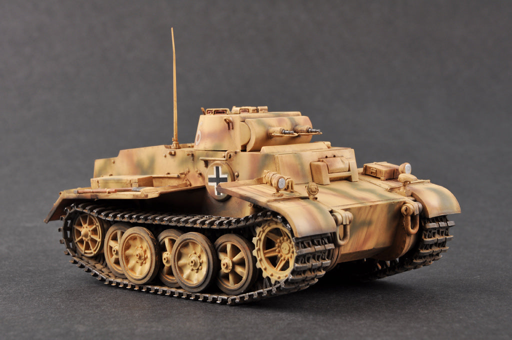 1/35 German Pzkpfw.I Ausf.F (VK1801) Late - Hobby Sense