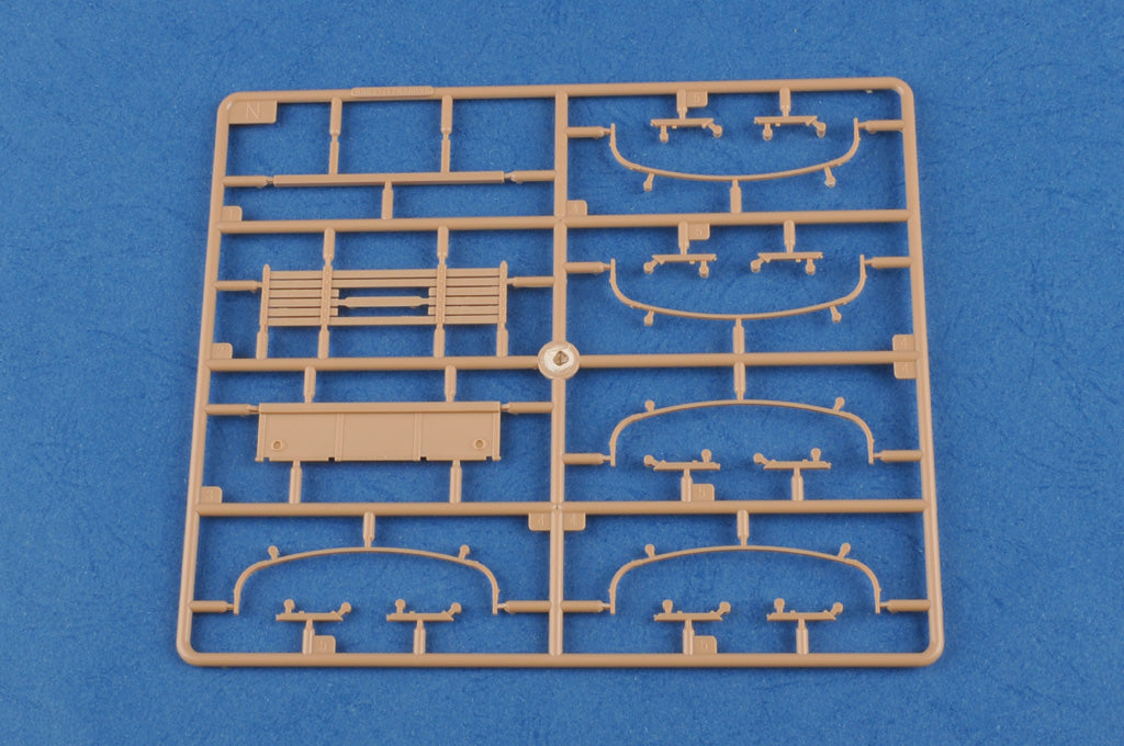 1/35 US GMC CCKW-352 Steel Cargo Truck - Hobby Sense