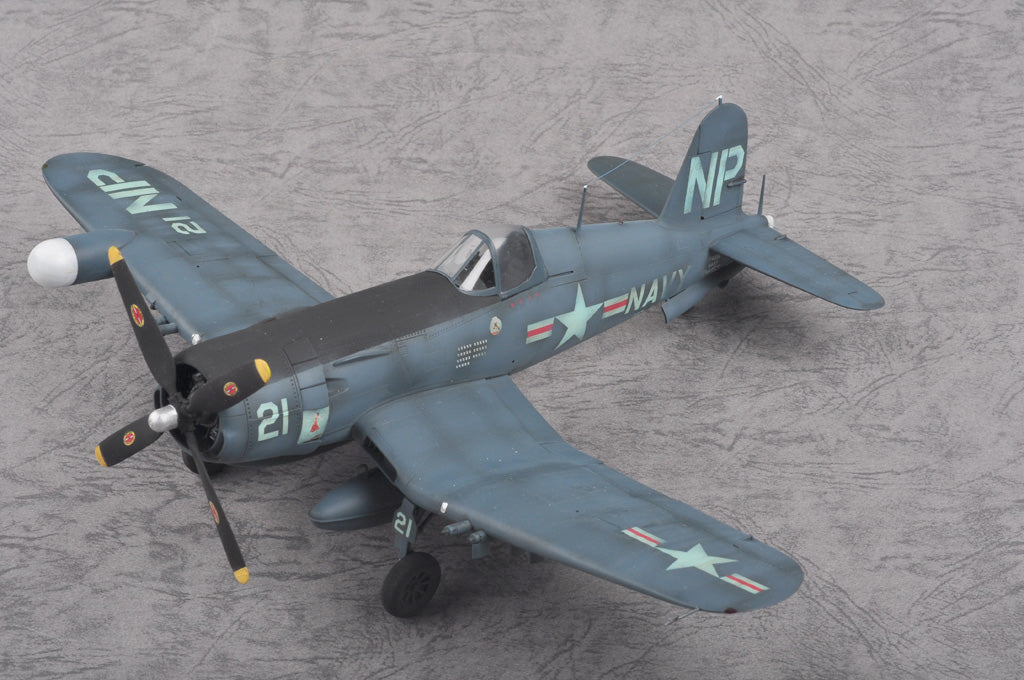1/48 F4U-5N Corsair early version - Hobby Sense