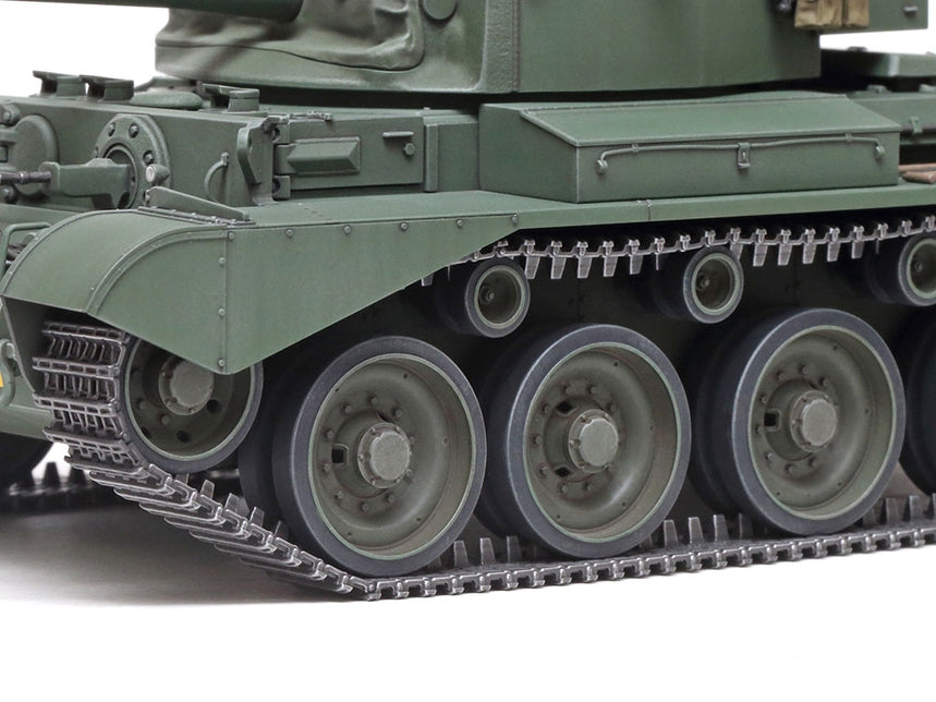 1/35 Cruiser Tank A34 Comet - Hobby Sense