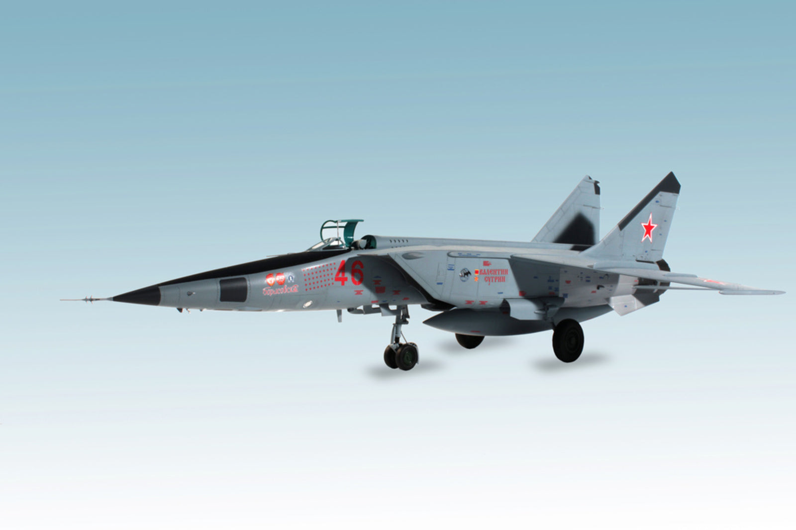 1/48 MiG-25 RBT, Soviet Reconnaissance Plane - Hobby Sense