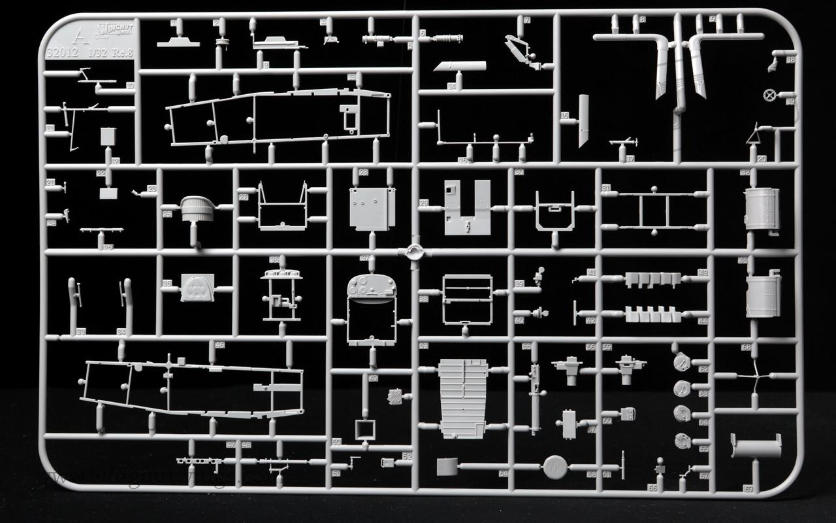 1/32 Halberstadt Cl.II & RE.8 Harry Tate "The Duellists" - Hobby Sense