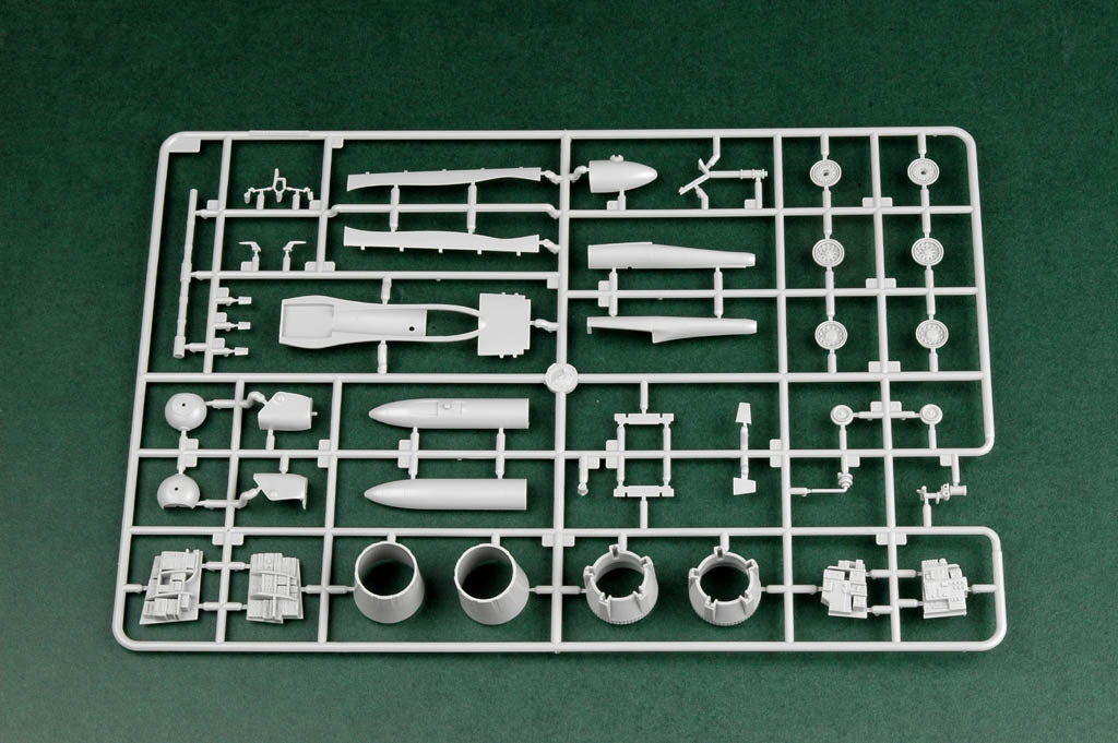1/48 EF111A Raven - Hobby Sense