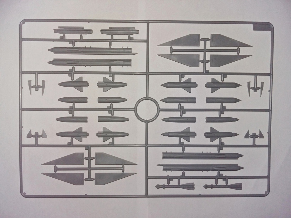 1/48 MiG-25 PD - Hobby Sense
