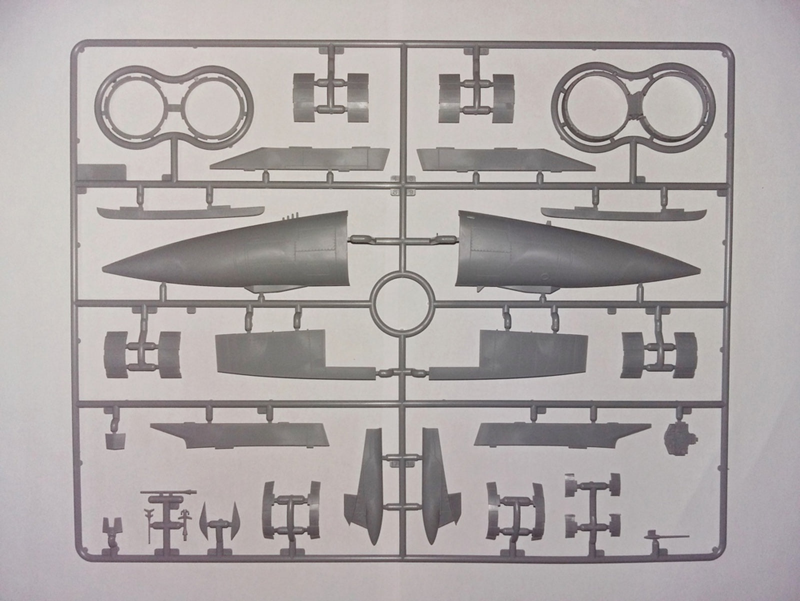 1/48 MiG-25 PD - Hobby Sense