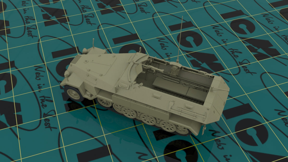 1/35 Sd.Kfz.251/1 Ausf.A with German Infantry - Hobby Sense