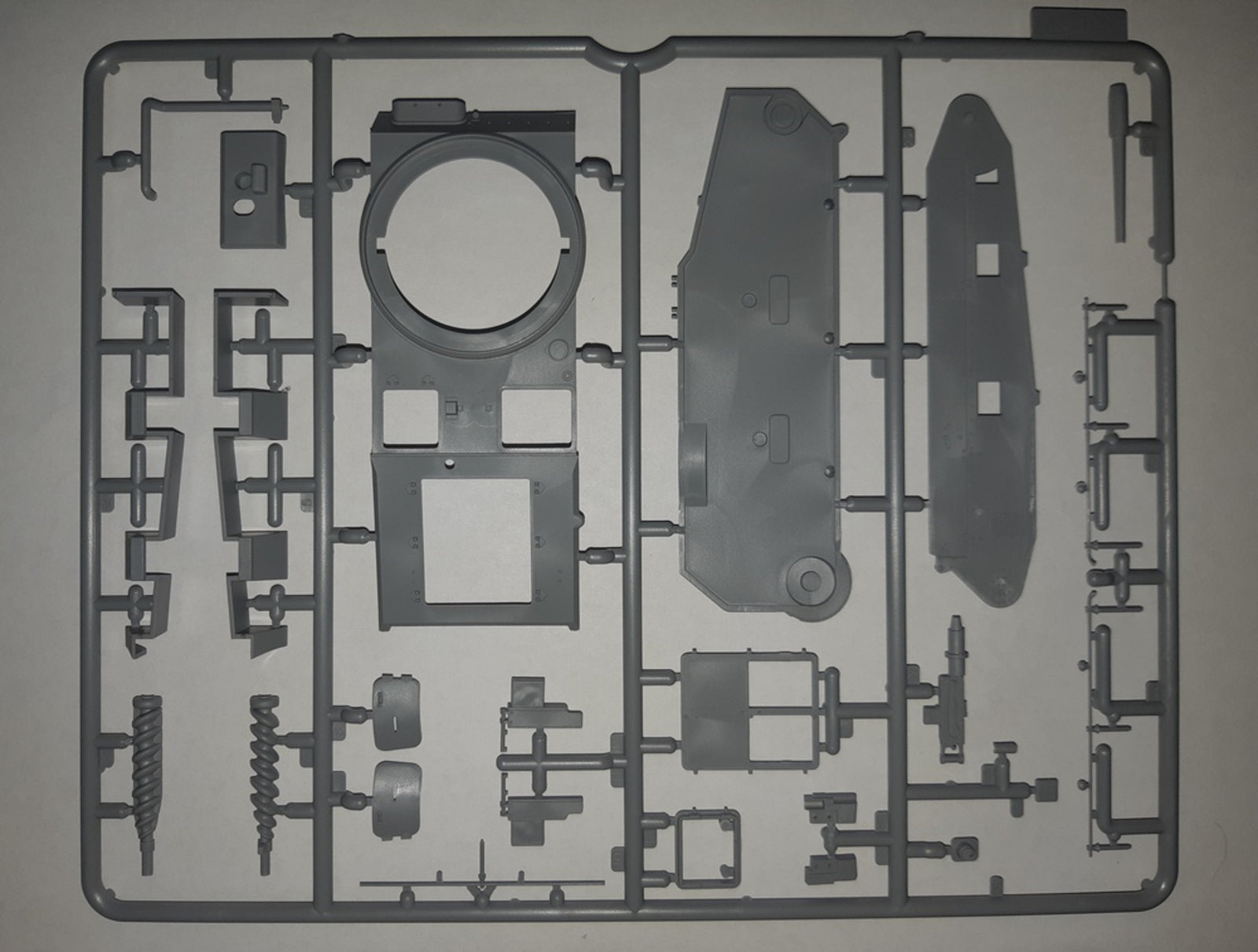 1/35 Leichttraktor Rheinmetall 1930, German Tank - Hobby Sense
