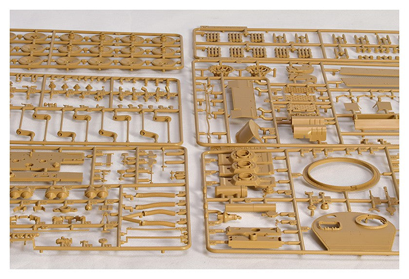1/35 Tiger I Initial Production Early 1943 North African Front - Hobby Sense