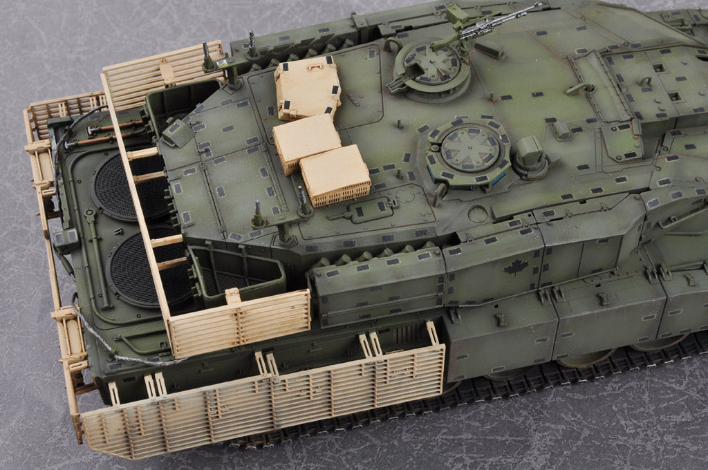 1/35 Leopard 2A4M Can | Hobby Sense