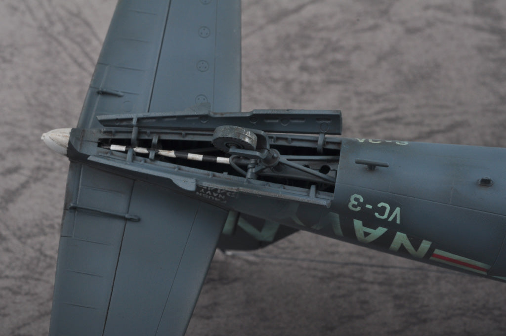 1/48 F4U-5N Corsair early version - Hobby Sense