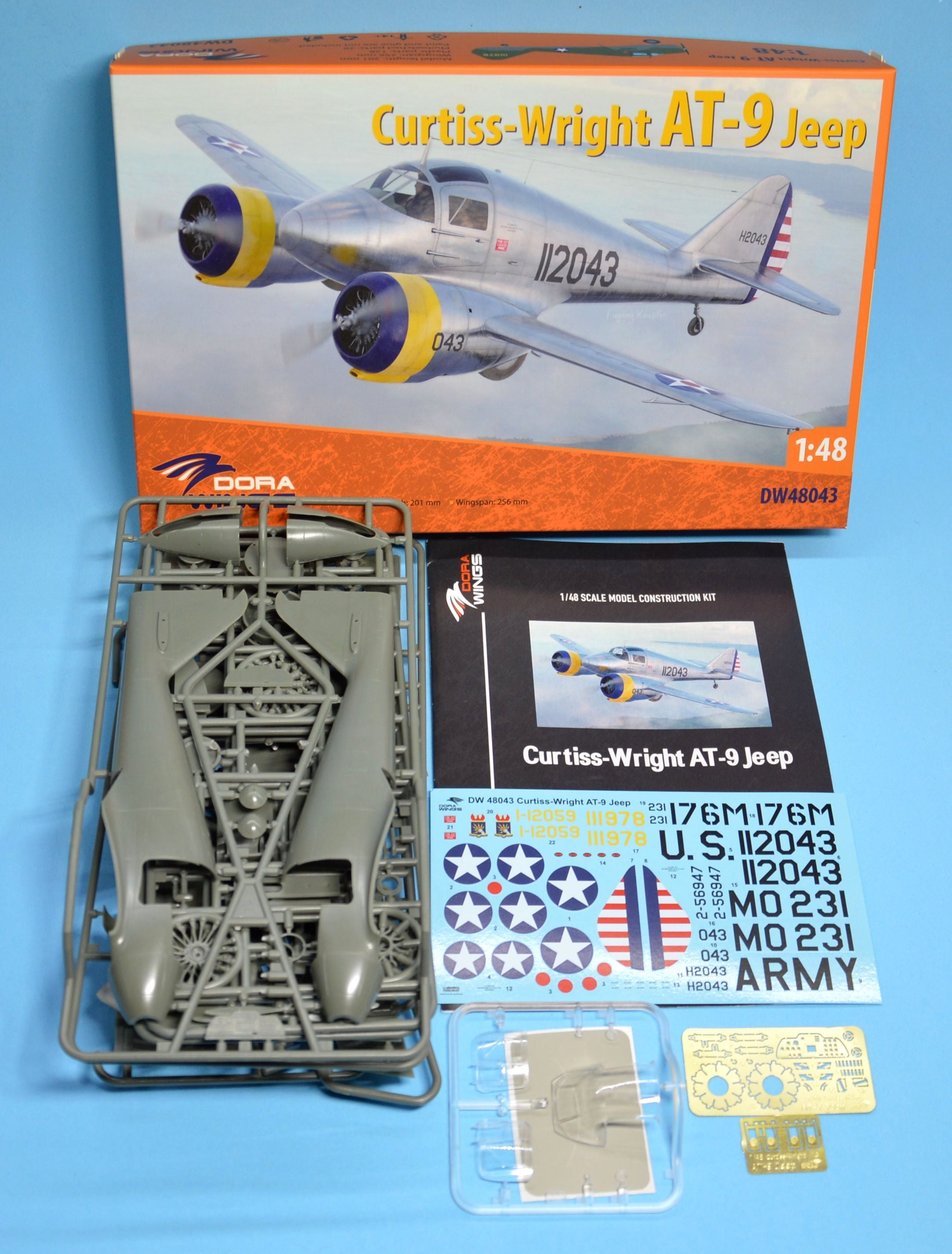 1/48 Curtiss-Wright AT-9 Jeep - Hobby Sense