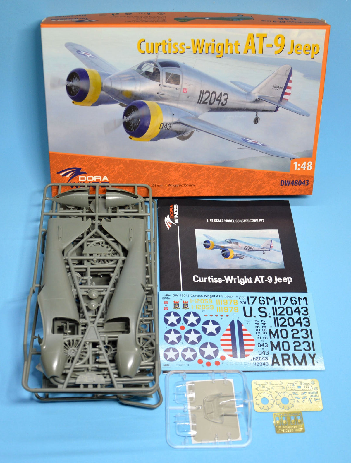 1/48 Curtiss-Wright AT-9 Jeep - Hobby Sense