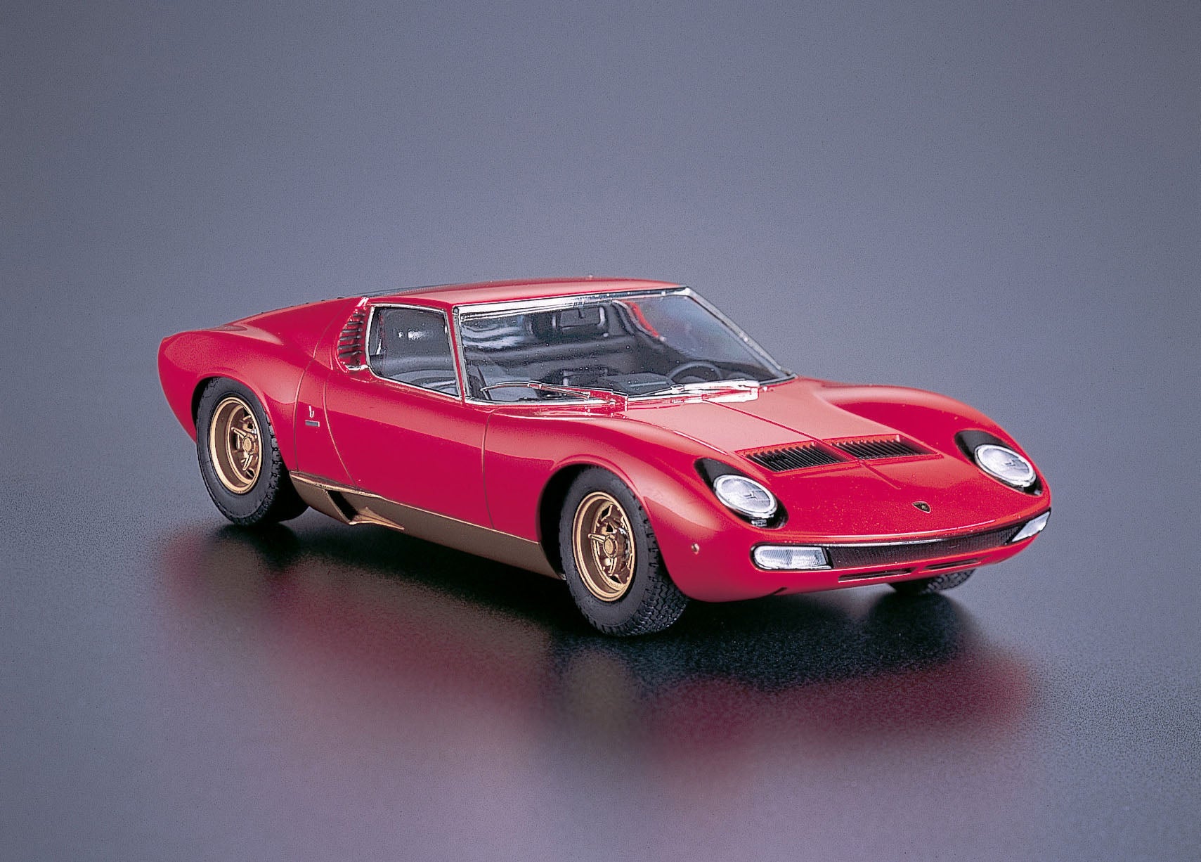 1/24 Lamborghini Miura P400 SV - Hobby Sense
