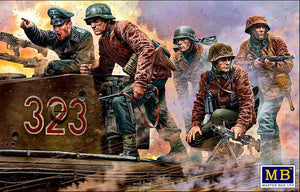 1/35 German Military Men, 1944-1945. Das Maschinengewehr ist dort! - Hobby Sense