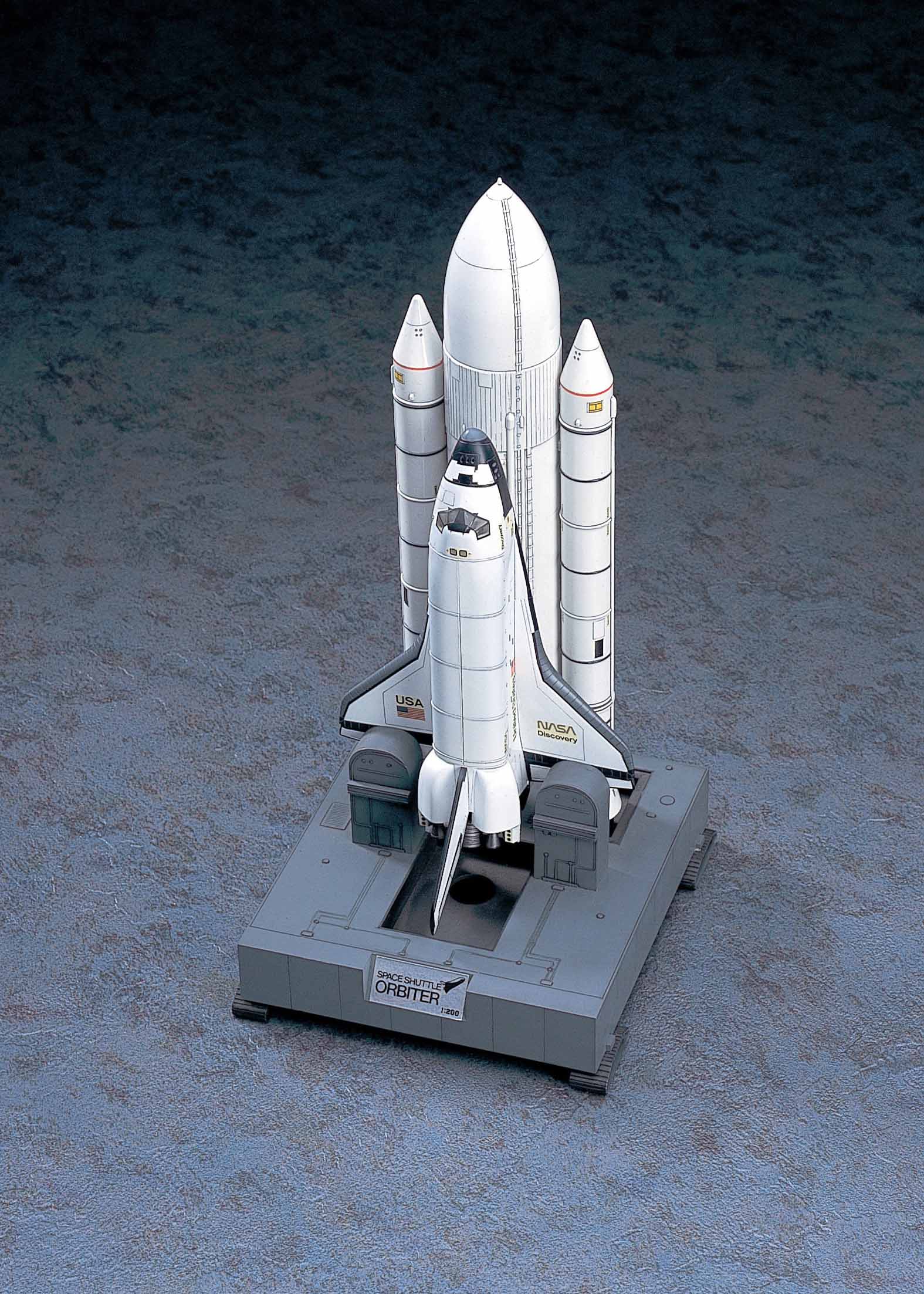 1/200 Space Shuttle Orbiter With Boosters - Hobby Sense