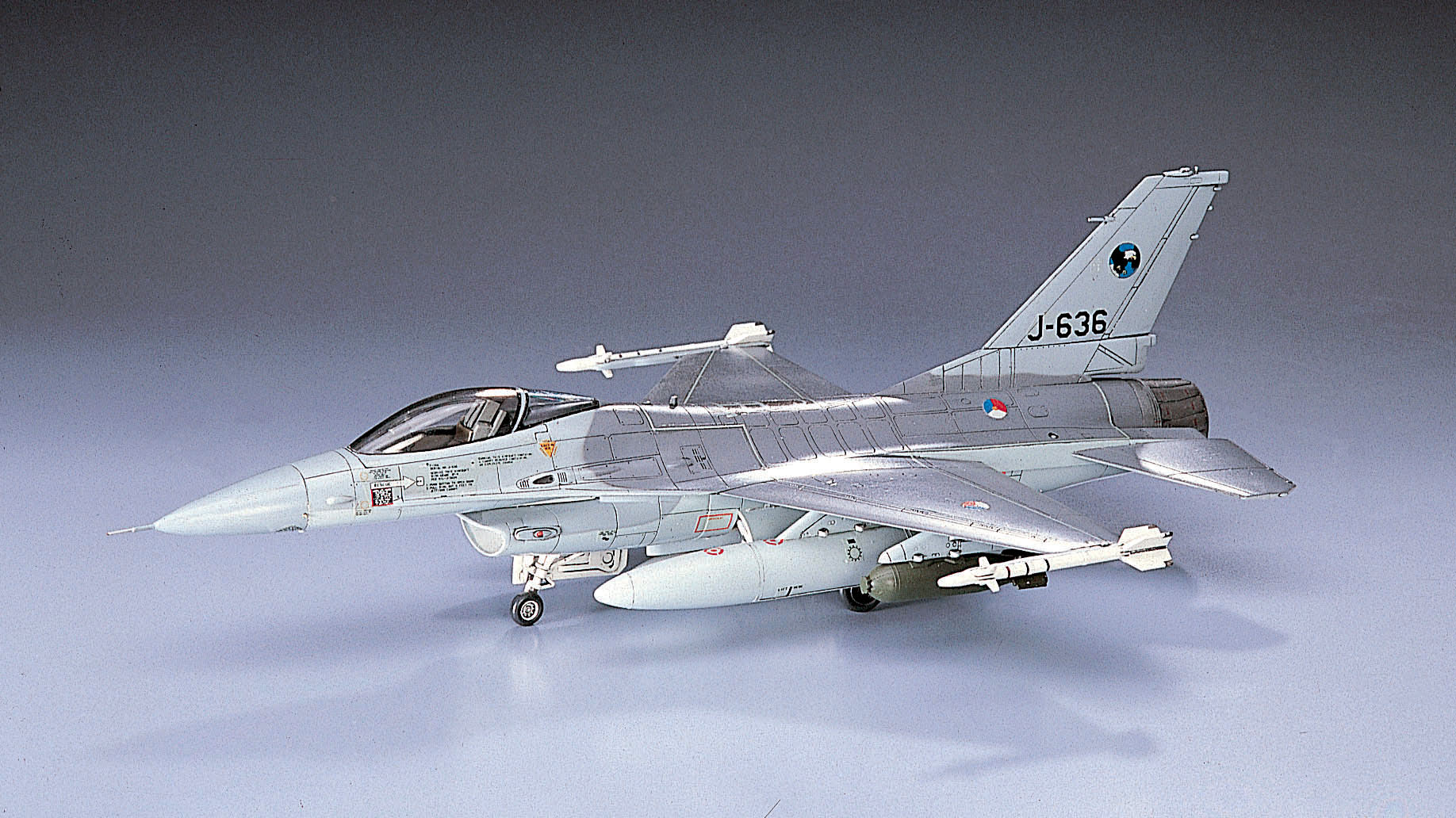 1/72 F16A Plus Fighting Falcon - Hobby Sense