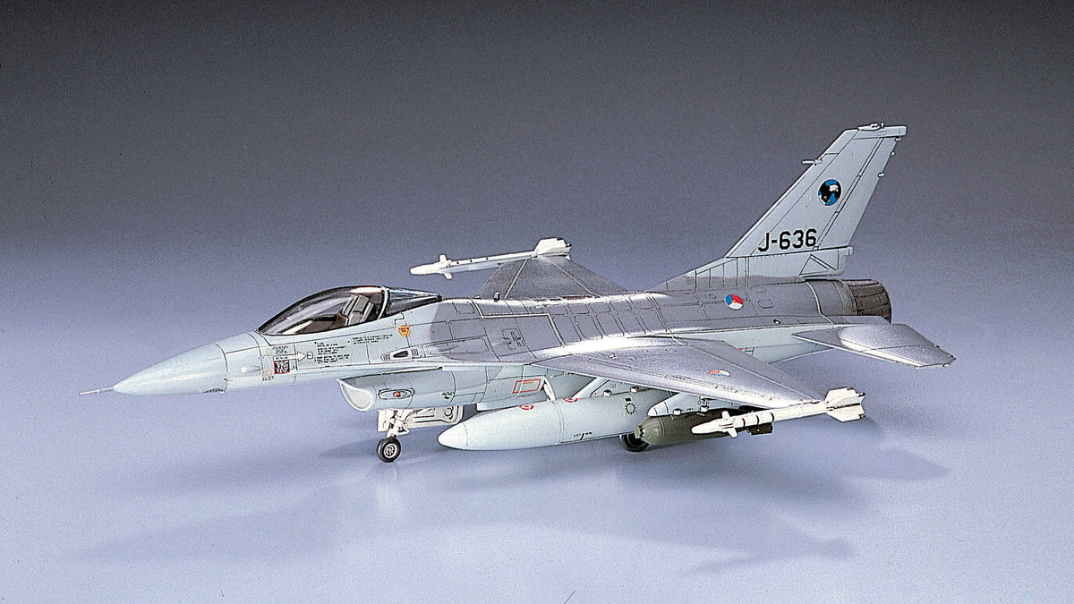 1/72 F16A Plus Fighting Falcon - Hobby Sense