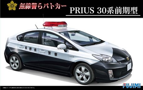 1/24 Toyota Prius Series 30 Patrol Car - Hobby Sense