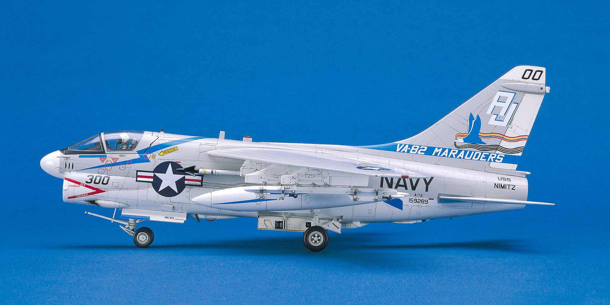 1/48 A7D/E Corsair II - Hobby Sense