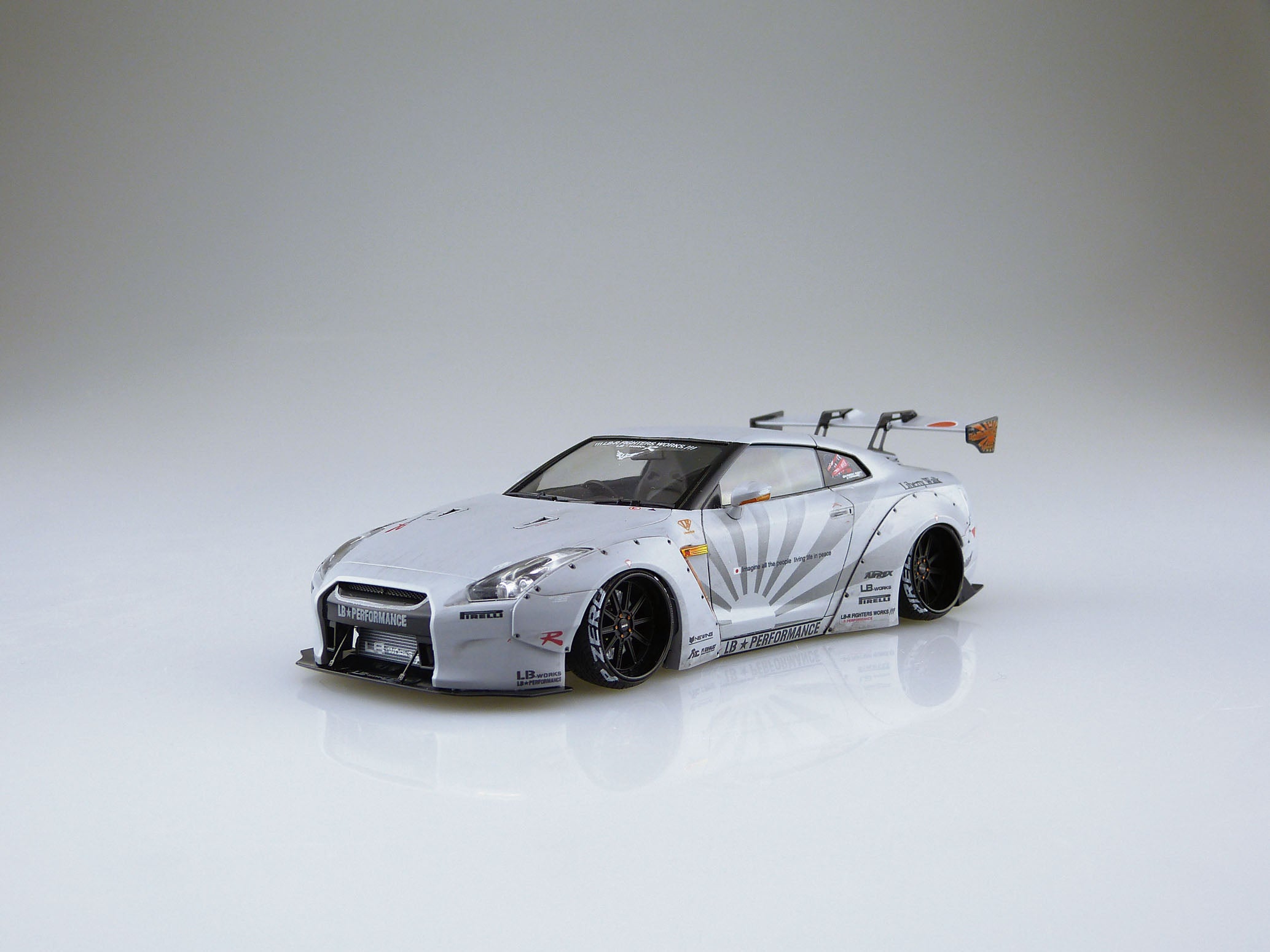 1/24 Liberty Walk Nissan R35 GT-R Ver.2 - Hobby Sense