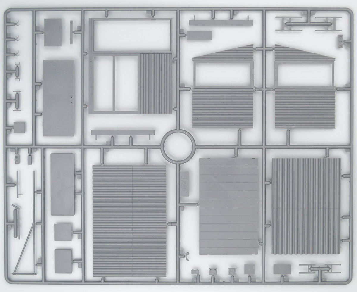 1/35 Chernobyl #1. Radiation Monitoring Station (ZiL-131KShM truck & 5 figures & diorama base with background) - Hobby Sense