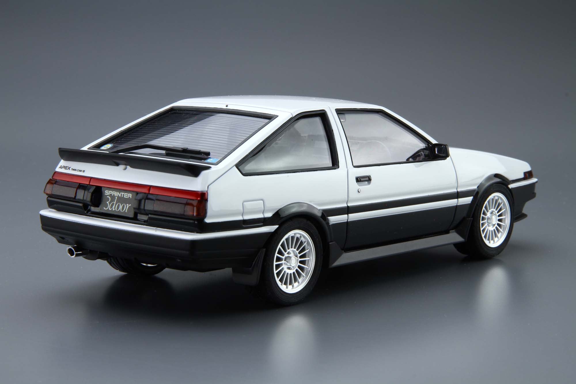 1/24 Toyota AE86 Sprinter Trueno GT-Apex '85