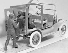 1/24 American Gasoline Loaders (1910s) - Hobby Sense