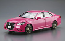 1/24 Toyota Crown '15 GRS214/AWS210 - Hobby Sense