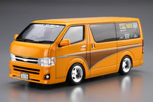 1/24 Toyota Hiace '12 Hot Company TRH200V - Hobby Sense