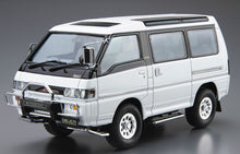 1/24 Mitsubishi Delica Star Wagon '91 - Hobby Sense