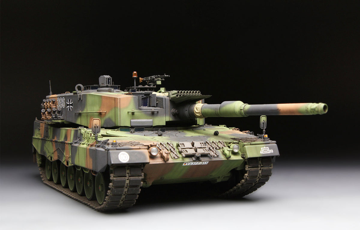 1/35 German Main Battle Tank Leopard 2 A4 - Hobby Sense