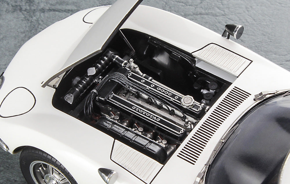 1/24 Toyota 2000GT with Metal Engine Details - Hobby Sense