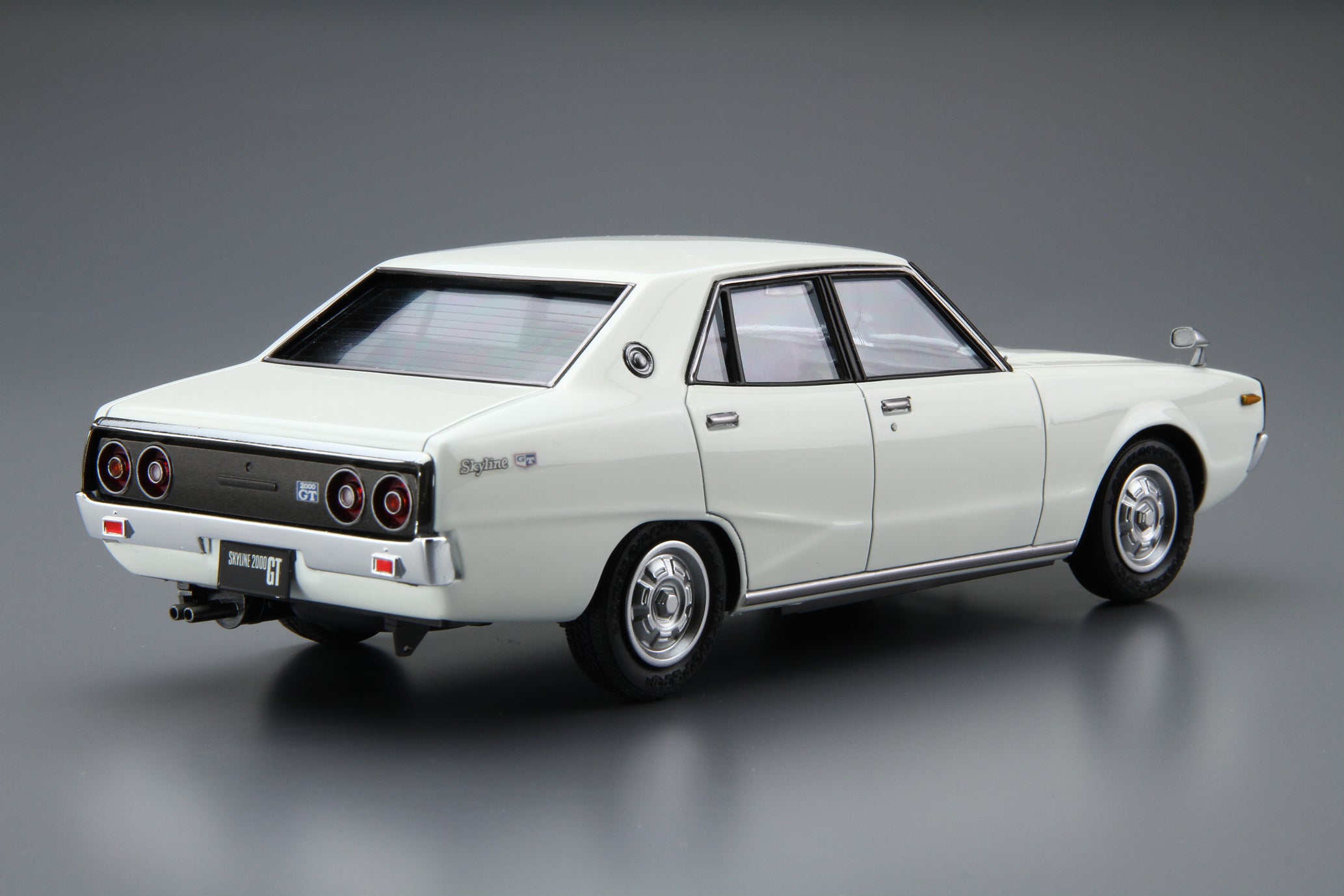 1/24 Nissan GC110 Skyline 2000GT '72 - Hobby Sense