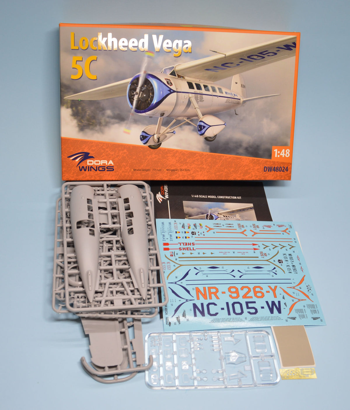1/48 Lockheed Vega 5C - Hobby Sense