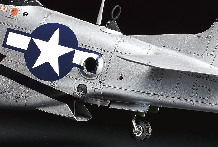 1/32 North American P51D/K Mustang - Hobby Sense