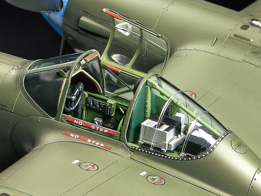 1/48 Lockheed P38 F/G Lightning - Hobby Sense
