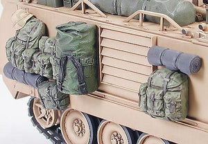 1/35 US M113A2 Personnel Carrier Desert Version - Hobby Sense