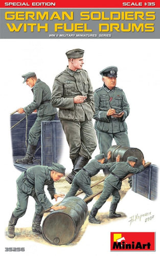 1/35 German Soldiers with Fuel Drums. Special Edition - Hobby Sense