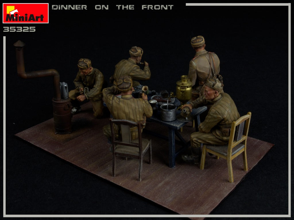 1/35 Dinner on the Front - Hobby Sense